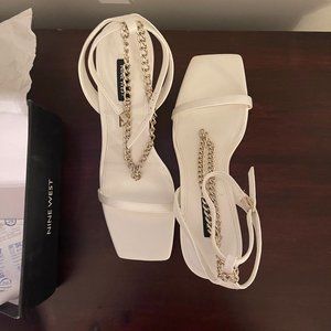 NINE WEST SIZE 10.5 TALL WHITE 3 INCH HEEL